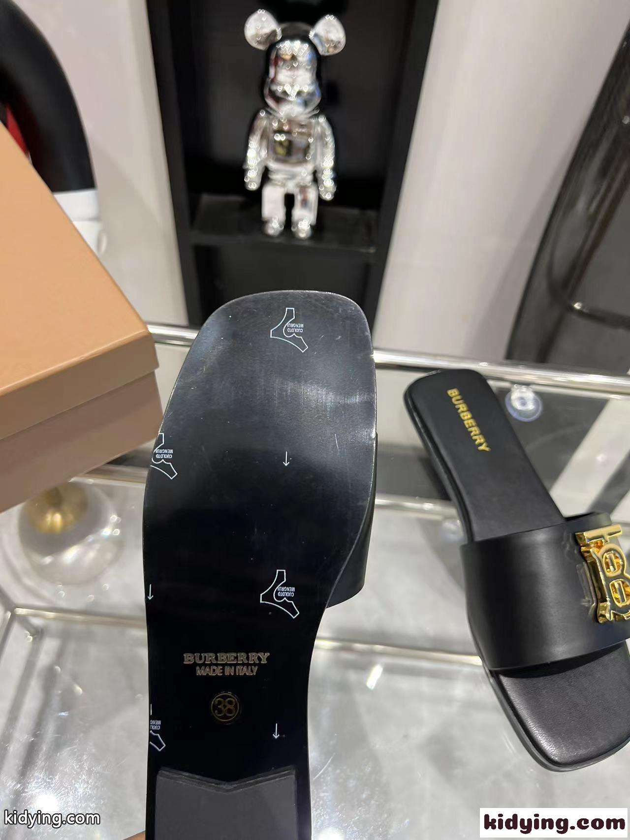 バーバリー サンダル コピー モノグラムモチーフ レザースライド フラットシューズ-2