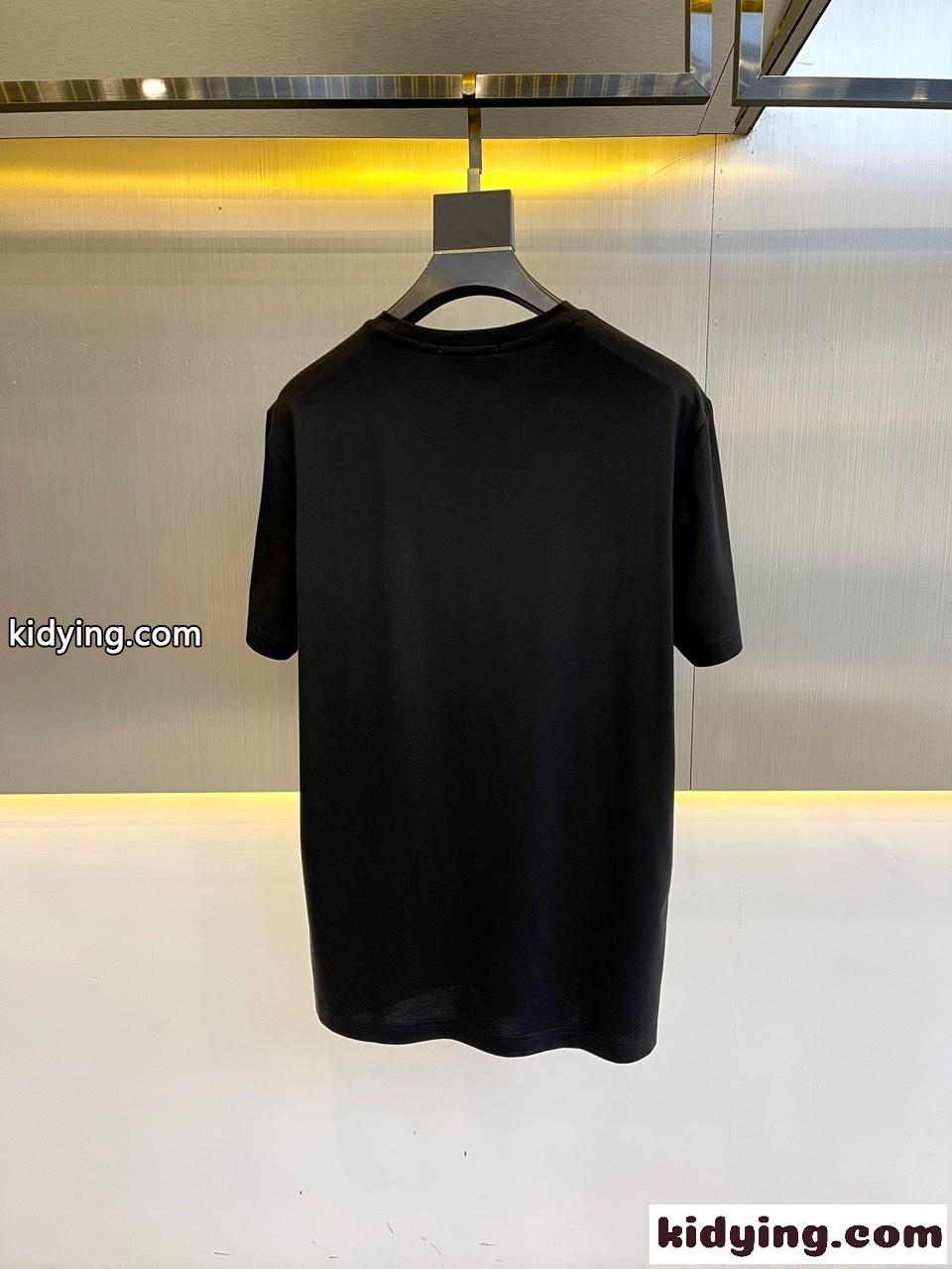 シンプル ロゴ クルーネック 半袖Tシャツ プラダ Tシャツ コピー ブラック-4