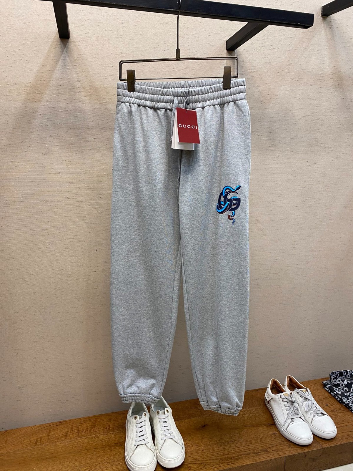 カジュアル 合わせやすい グッチ パンツ コピー メンズ ジョガーパンツ-1