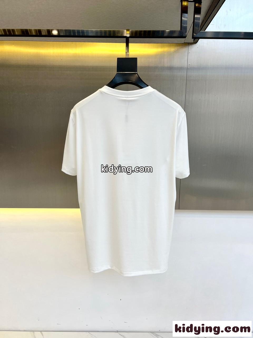 シンプル おしゃれ フェンディ Tシャツ コピー クルーネック 半袖Tシャツ ホワイト-4