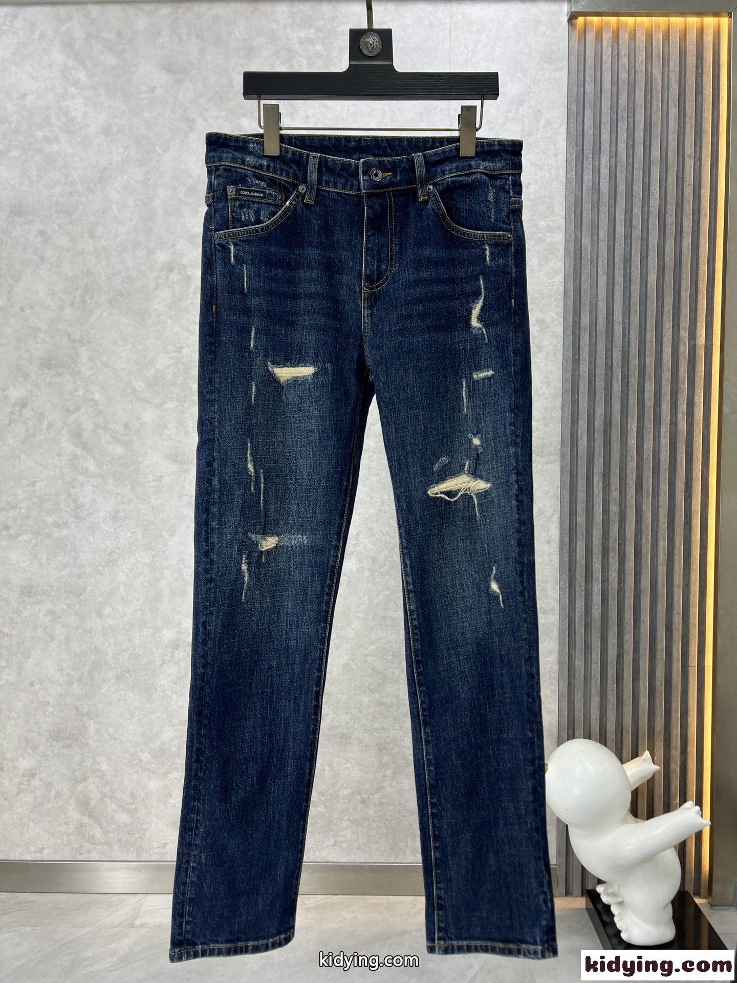 ドルチェ&ガッバーナ ジーンズ コピー おしゃれ 合わせやすい ダメージ加工 メンズ デニムパンツ-1