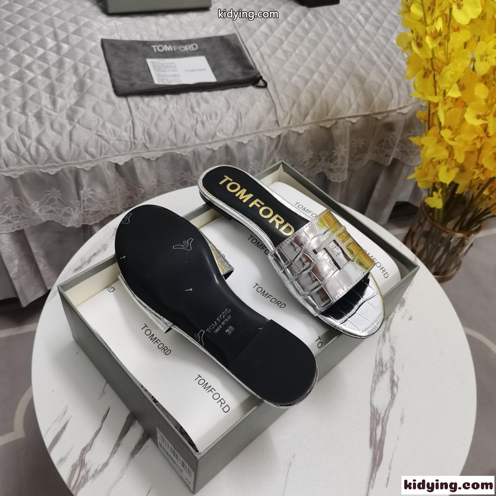 ベーシック 上品 クロコ型押し トムフォード サンダル コピー 歩きやすい ぺたんこ シルバー-4