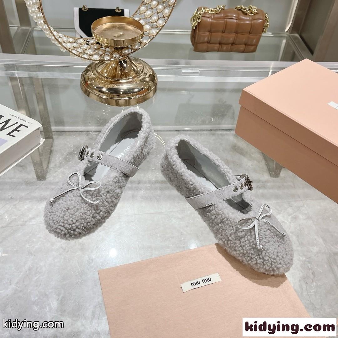 シープスキン フラット バレリーナシューズ ミュウミュウ シューズ スーパーコピー グレー-1