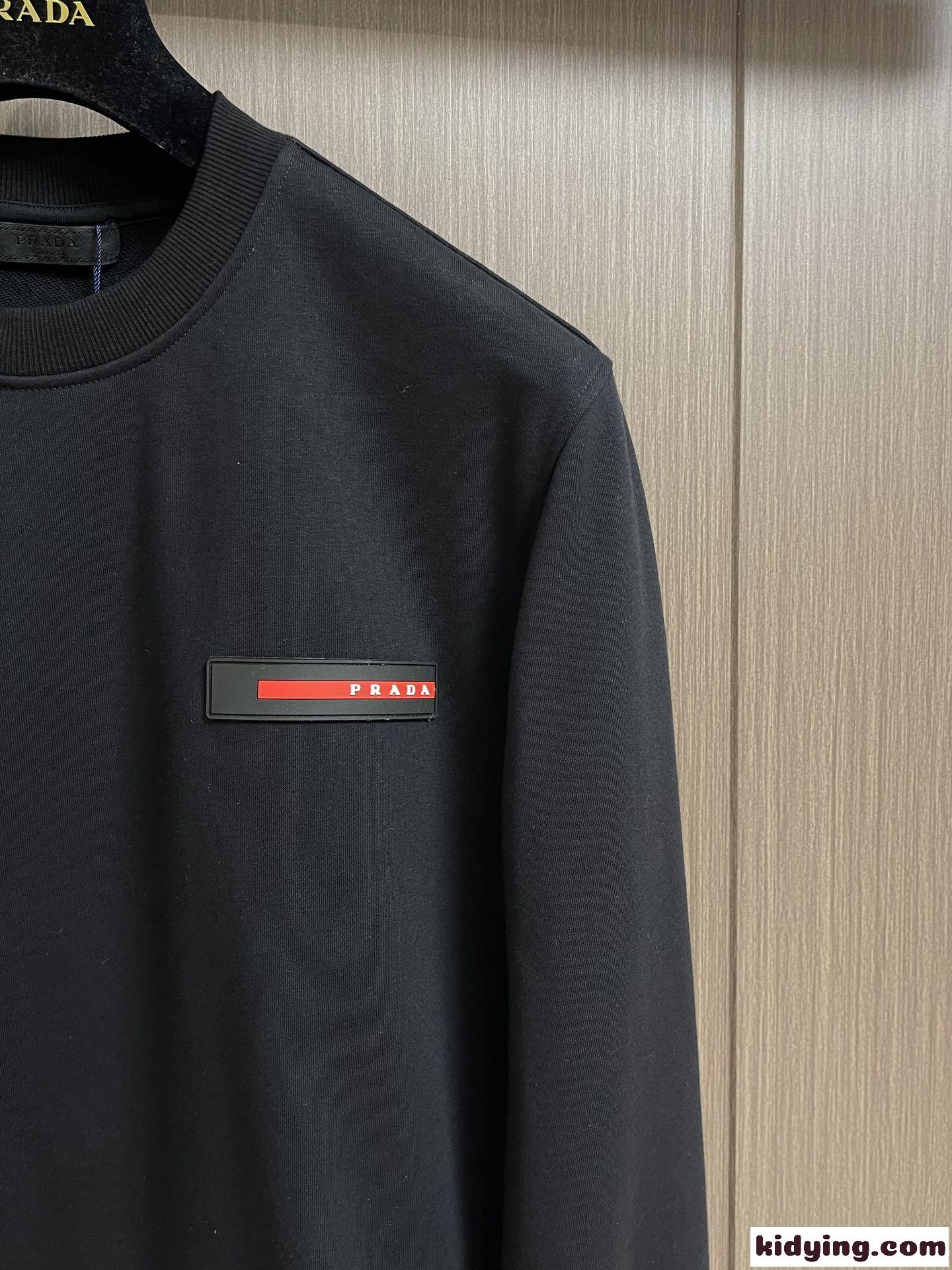 カジュアル 定番 ロゴ入り プラダ Tシャツ コピー コットン スウェットシャツ-3