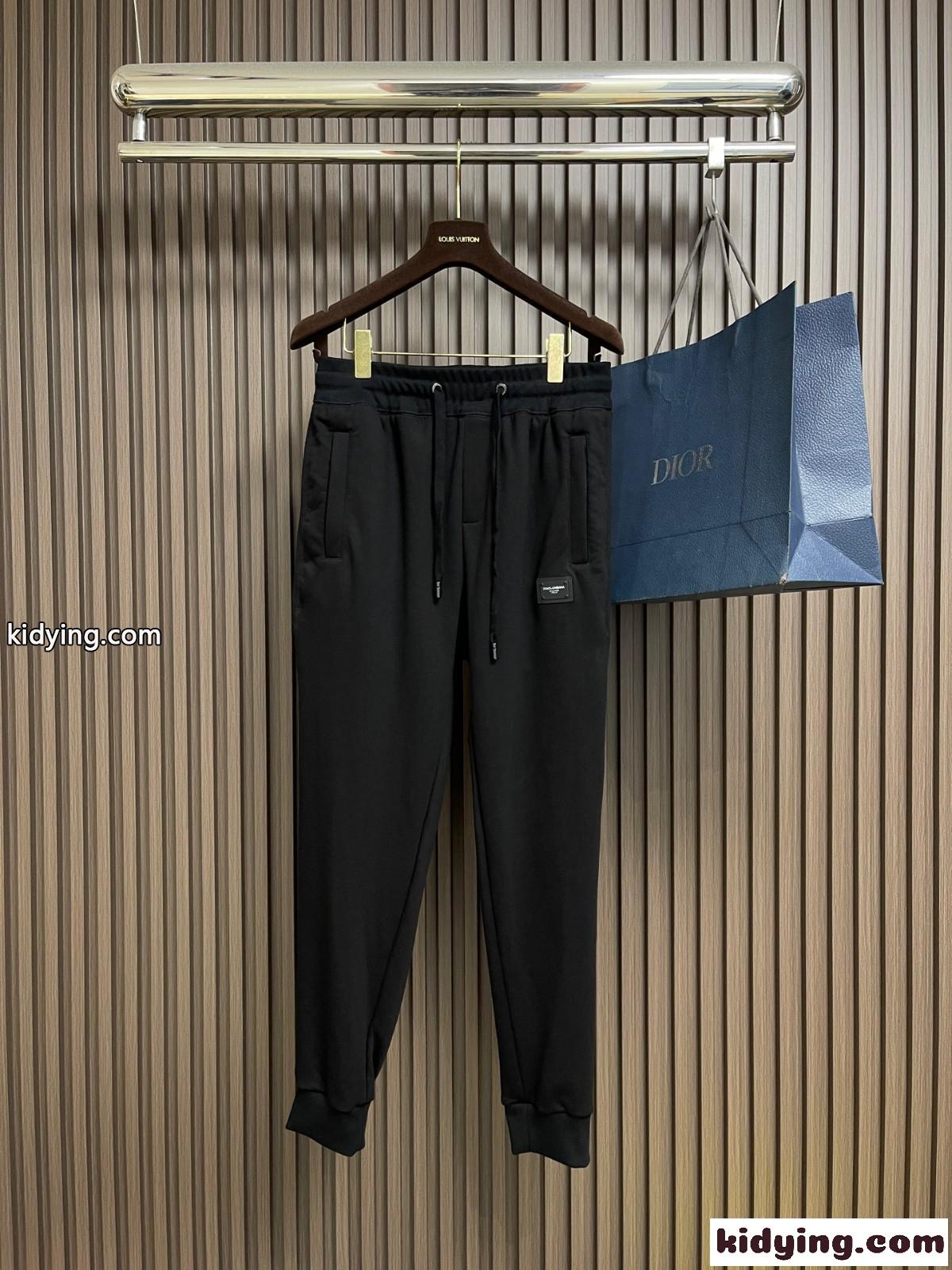 カジュアル 定番 ドルチェ&ガッバーナ パンツ 偽物 スウェットパンツ ブラック-0