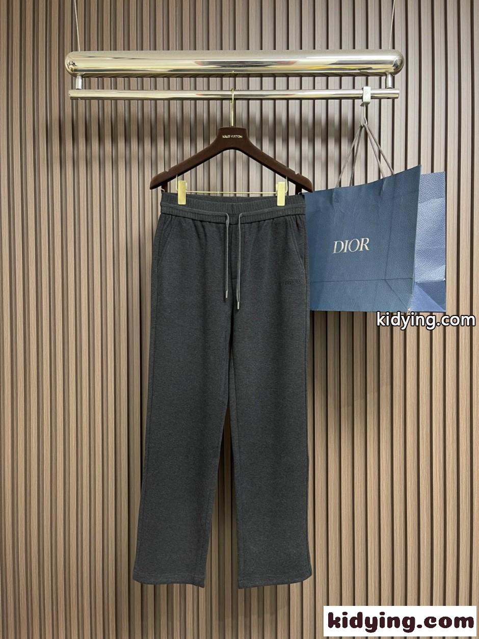 秋冬 カジュアル ストレートパンツ エルメネジルド・ゼニア パンツ 偽物 ダークグレー-0