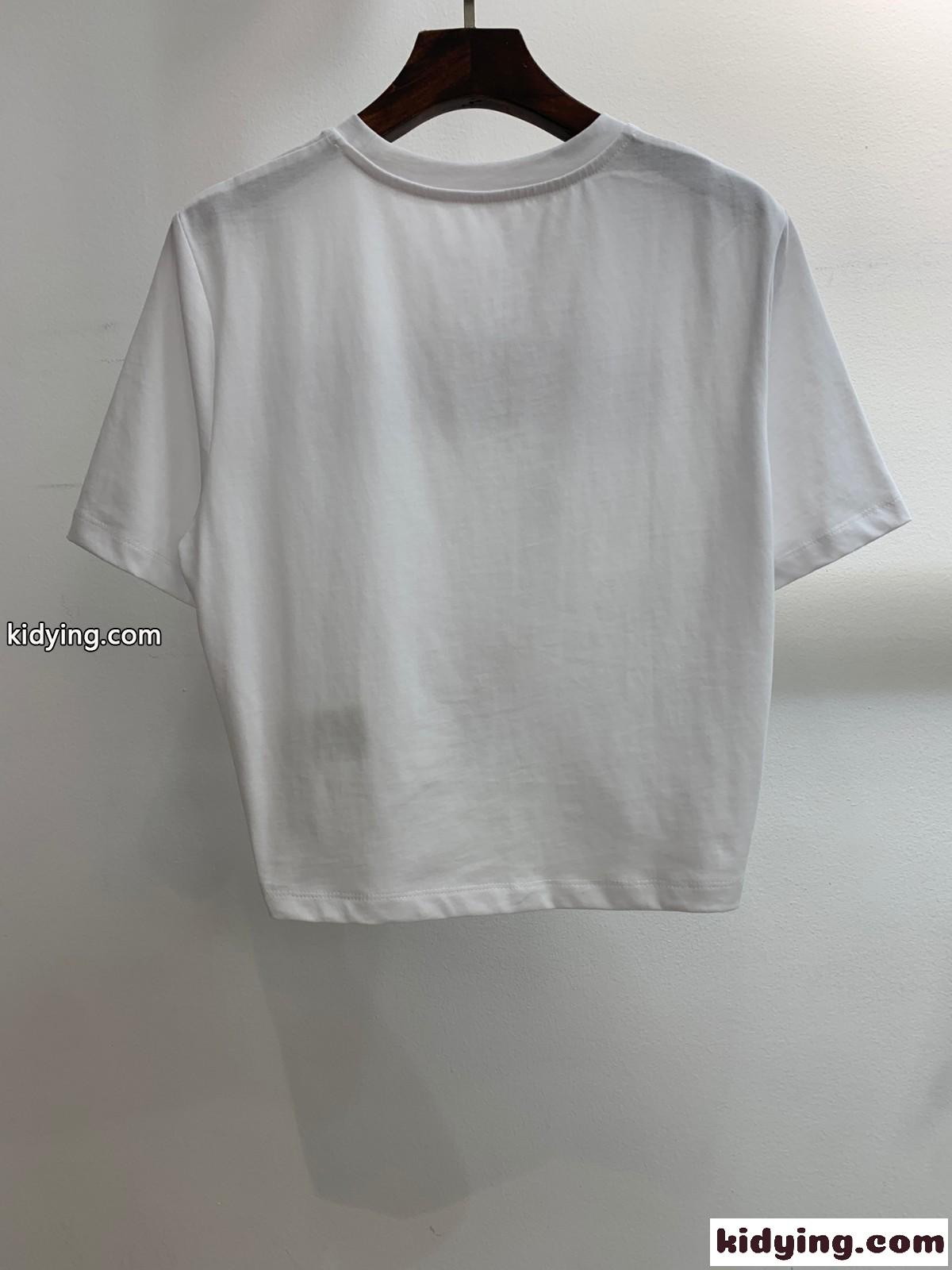 人気 春夏 新作 レディース クロップド ヴェルサーチェ 半袖Tシャツ コピー ロゴ 刺繍 おしゃれ-1