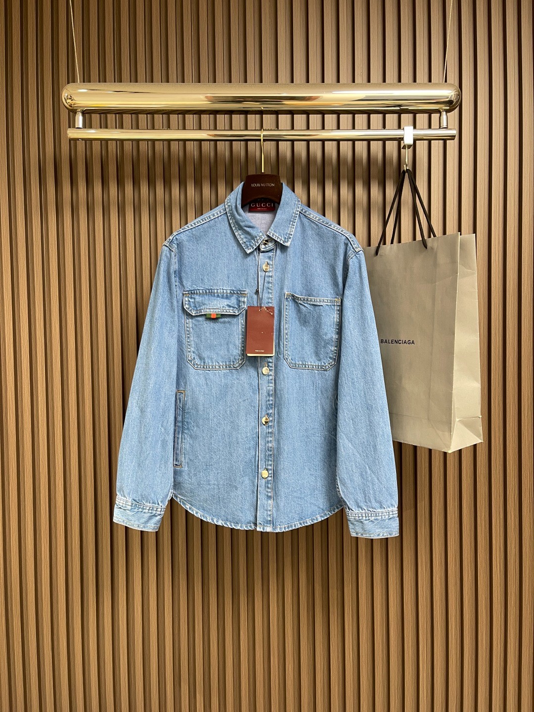 リラックスフィット デニムシャツ グッチ シャツ スーパーコピー-1