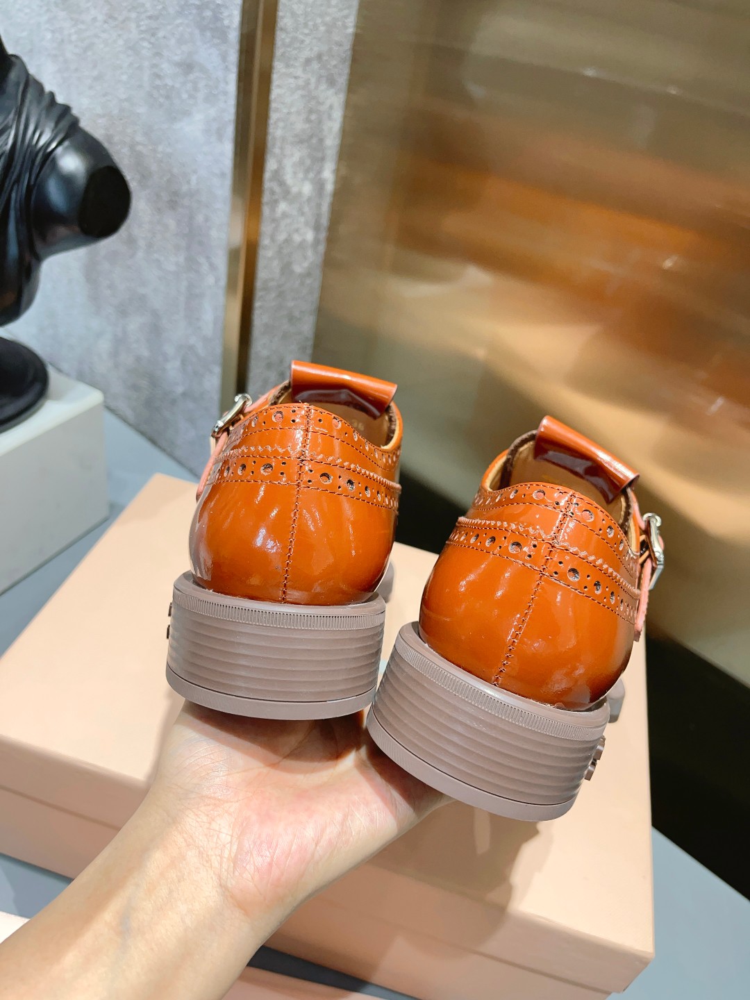 MiuMiu×Churchs 新作 ミュウミュウ シューズ コピー レディース レザー ブラウン-3