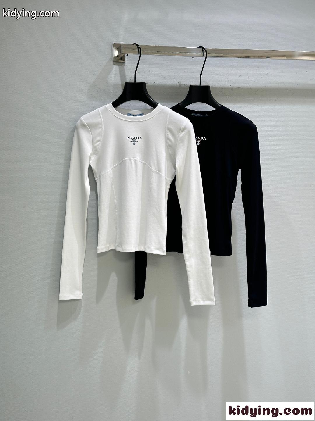 シンプル ロゴプリント 長袖Tシャツ プラダ Tシャツ 偽物 クルーネック-0