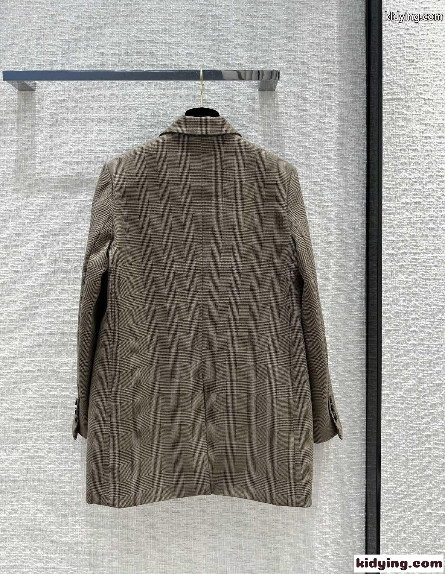 上品でスタイリッシュに♪ルイヴィトン ブレザー ジャケット コピー レディース-4