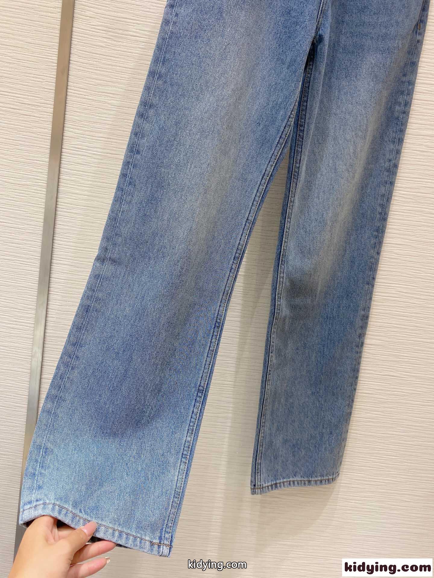 定番 おしゃれ 合わせやすい セリーヌ ジーンズ コピー レディース デニムパンツ-4