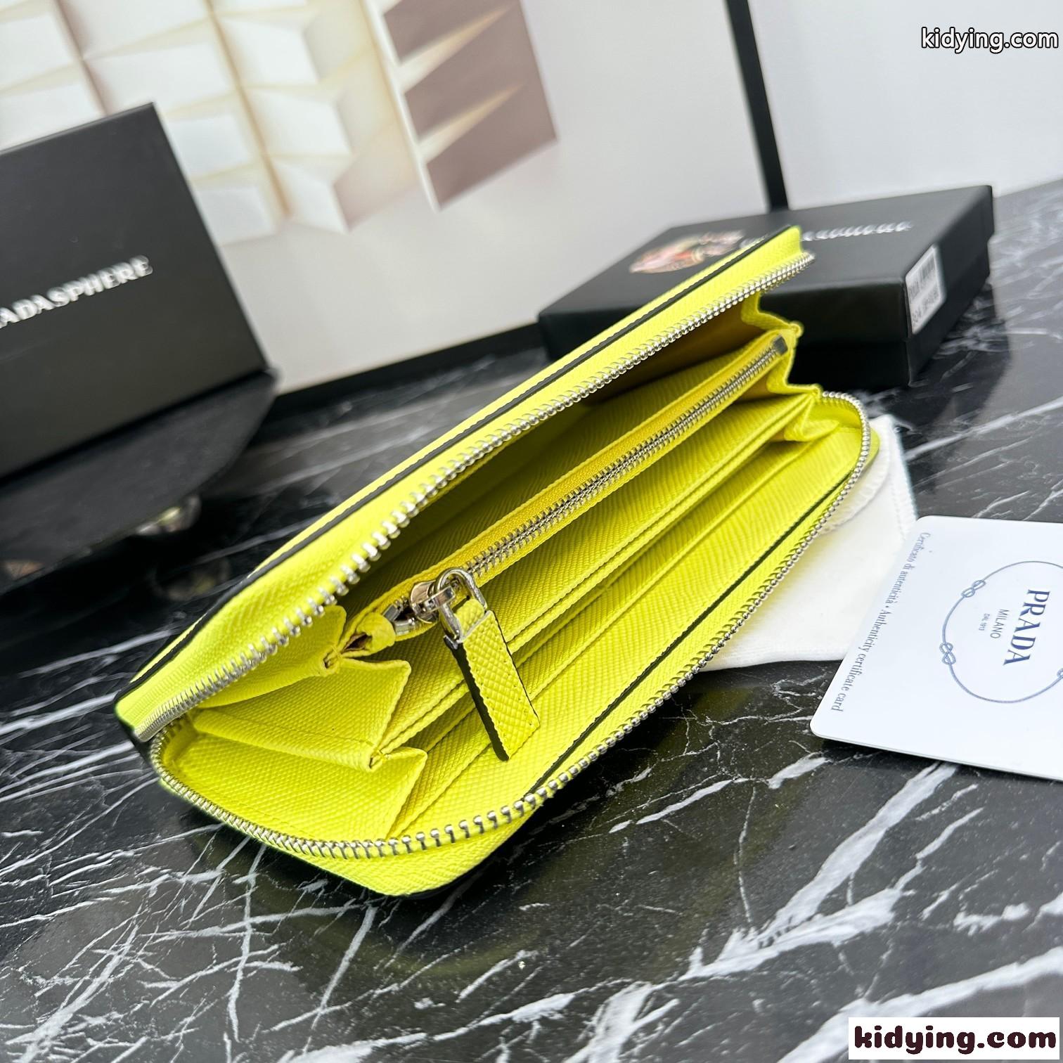 定番 エンボスロゴ プラダ 財布 コピー ラウンドファスナー 長財布 イエロー-4