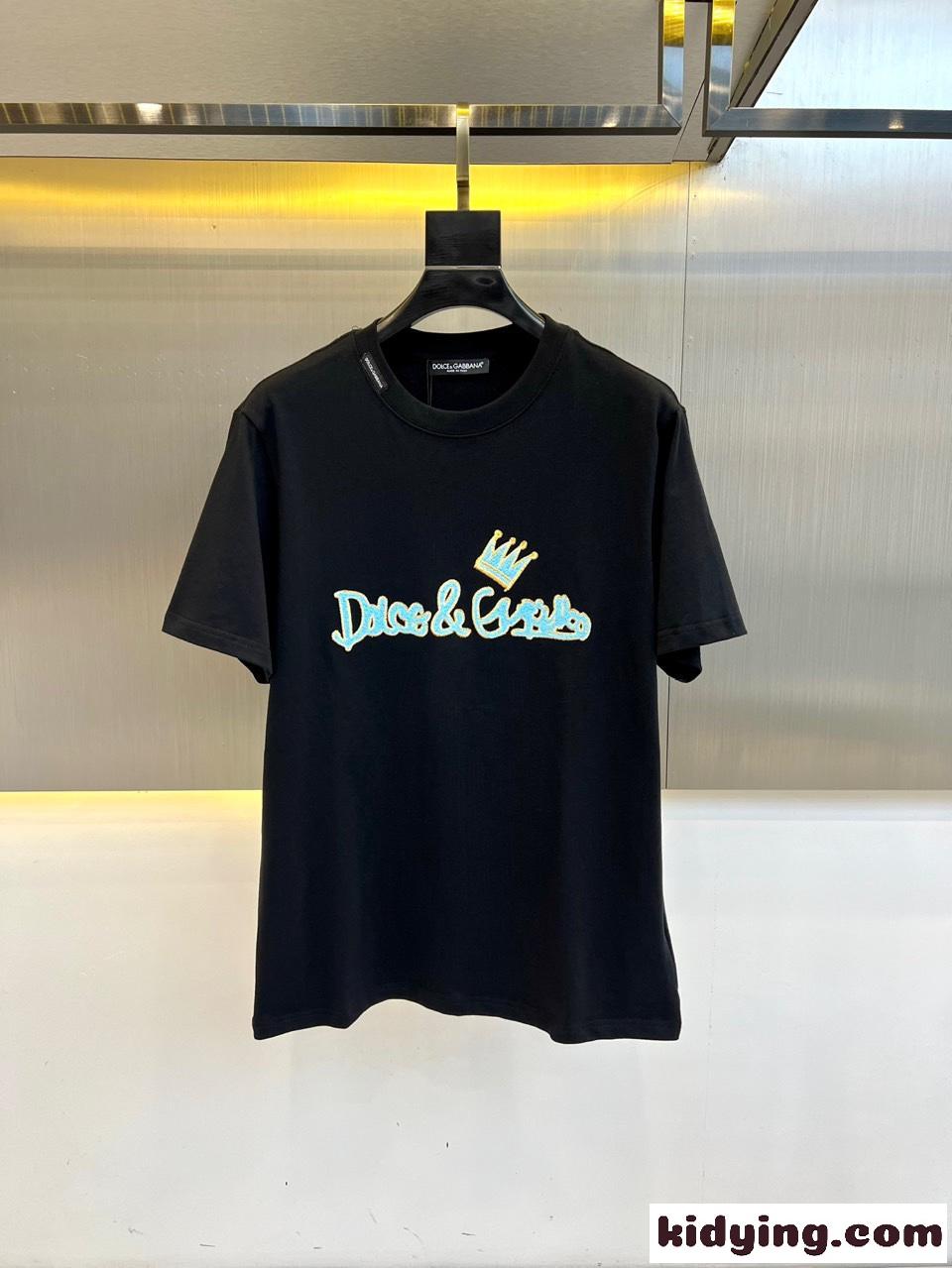 定番 カジュアル ロゴプリント ドルチェ&ガッバーナ Tシャツ 偽物 ブラック-0