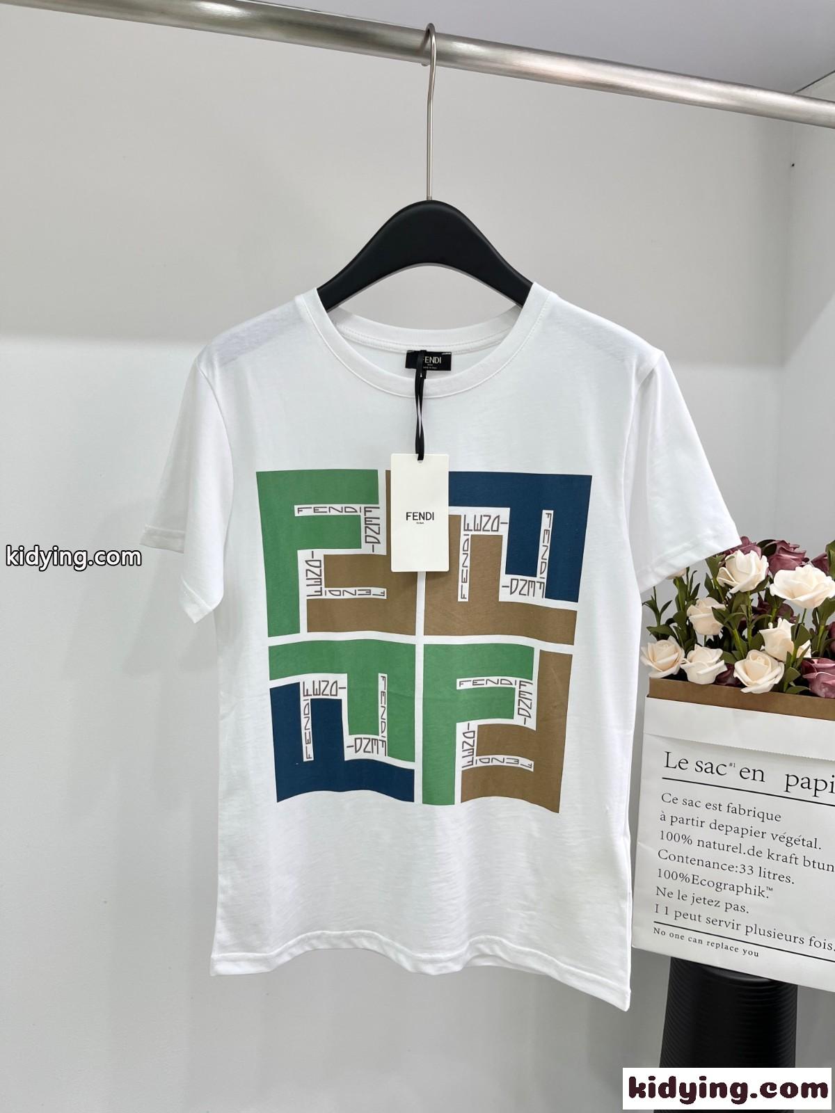 フェンディ Tシャツ コピー 定番 プリント クルーネック 半袖Tシャツ-0