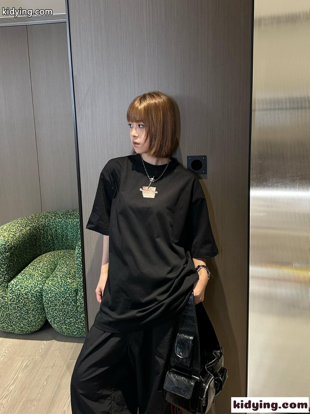 ユニセックス バレンシアガ TAPED BALENCIAGA BACK Tシャツ コピー ブラック-4