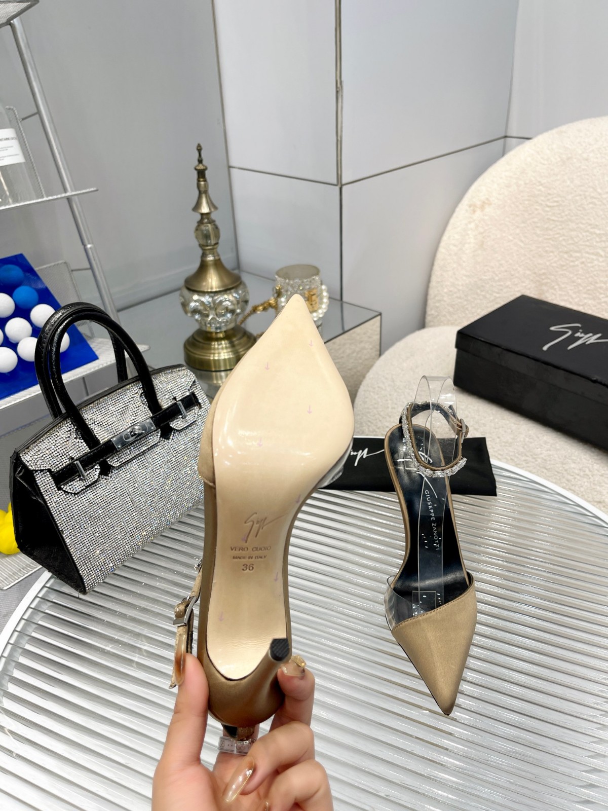 女性らしい サテン 10.5cm ハイヒール ジュゼッペ・ザノッティ サンダル コピー-4