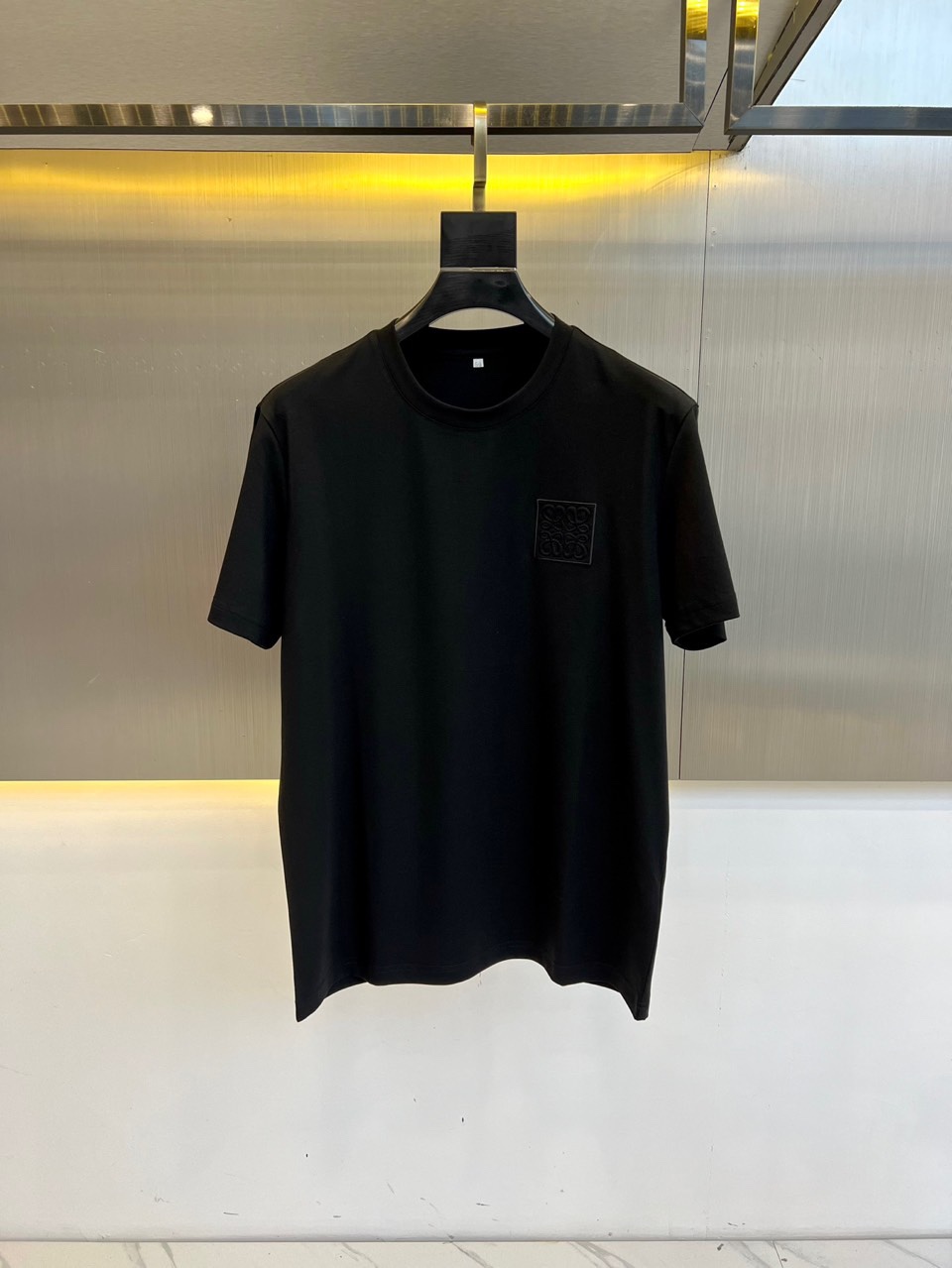 ロゴ入り クルーネック 半袖Tシャツ ロエベ Tシャツ 偽物 シンプル ブラック-0