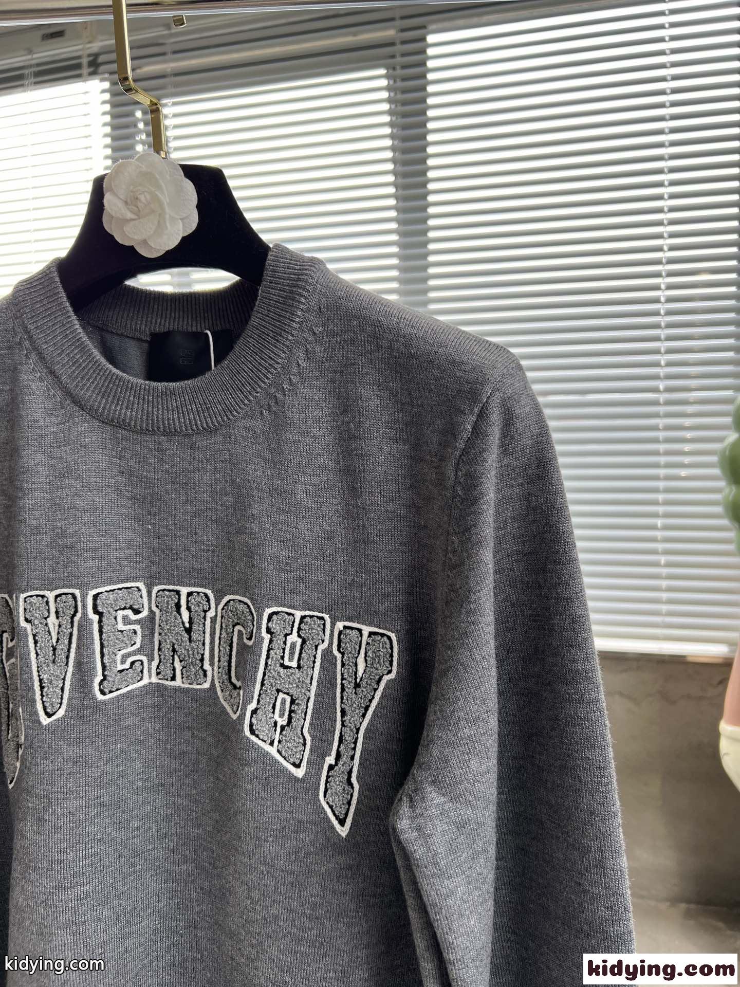 シンプル ラウンドネック ロゴ 刺繍 ジバンシィ パーカー コピー カジュアル トレーナー-2