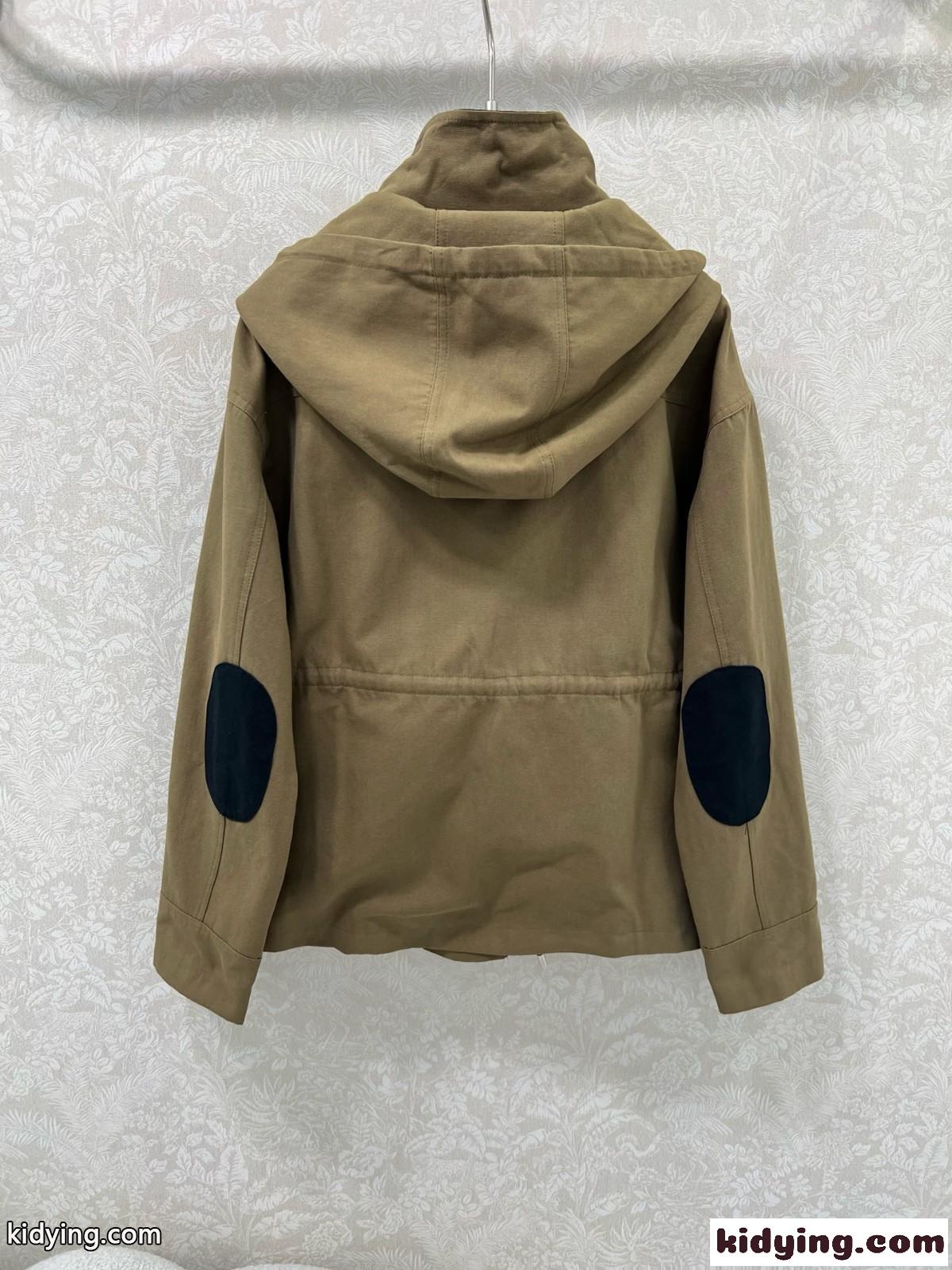 カジュアル お洒落 フード付き マウンテンパーカー プラダ ジャケット 偽物 カーキ-3