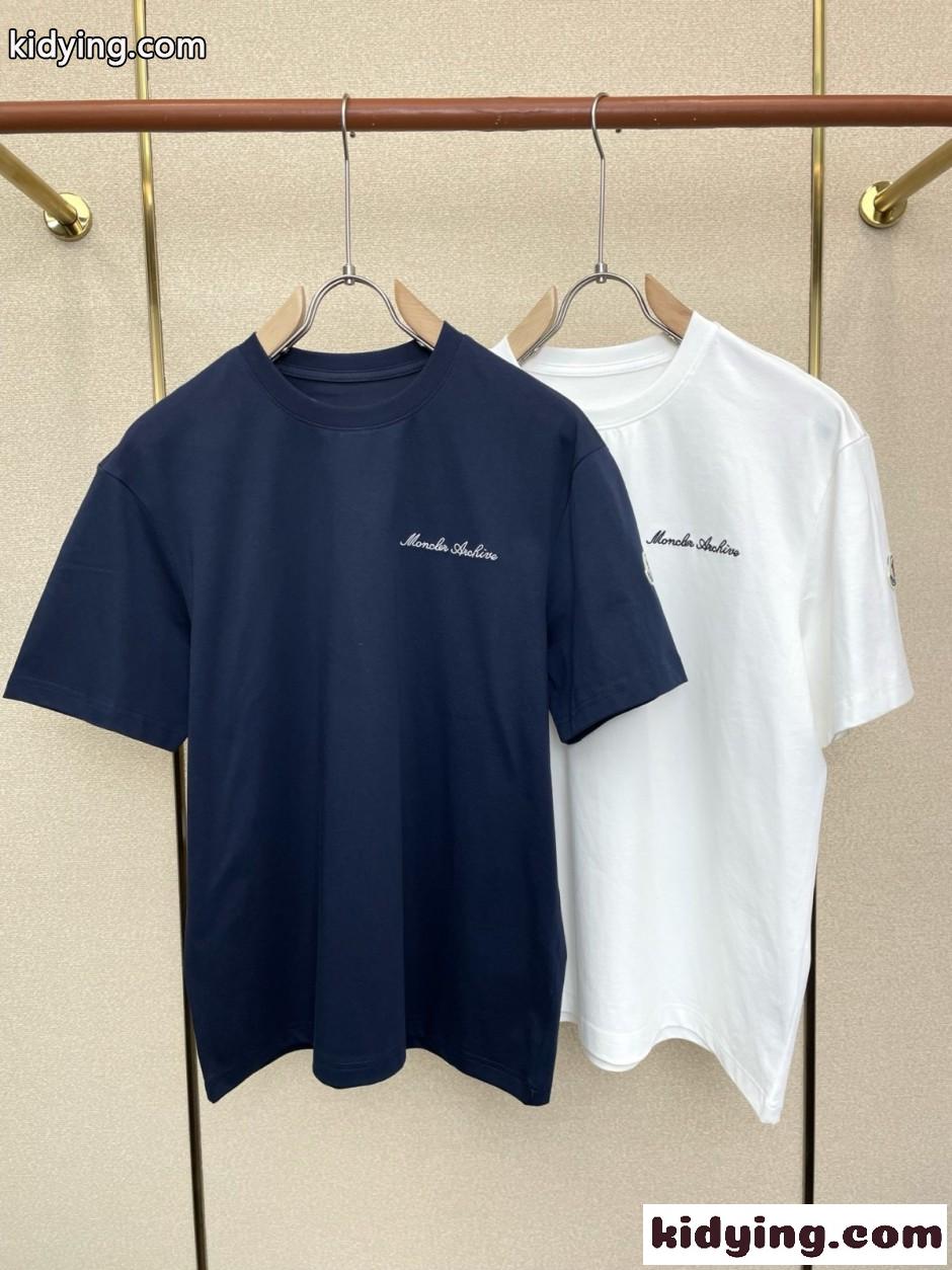 シンプル 洗練された ロゴ刺繍 半袖Tシャツ モンクレール Tシャツ 偽物-1