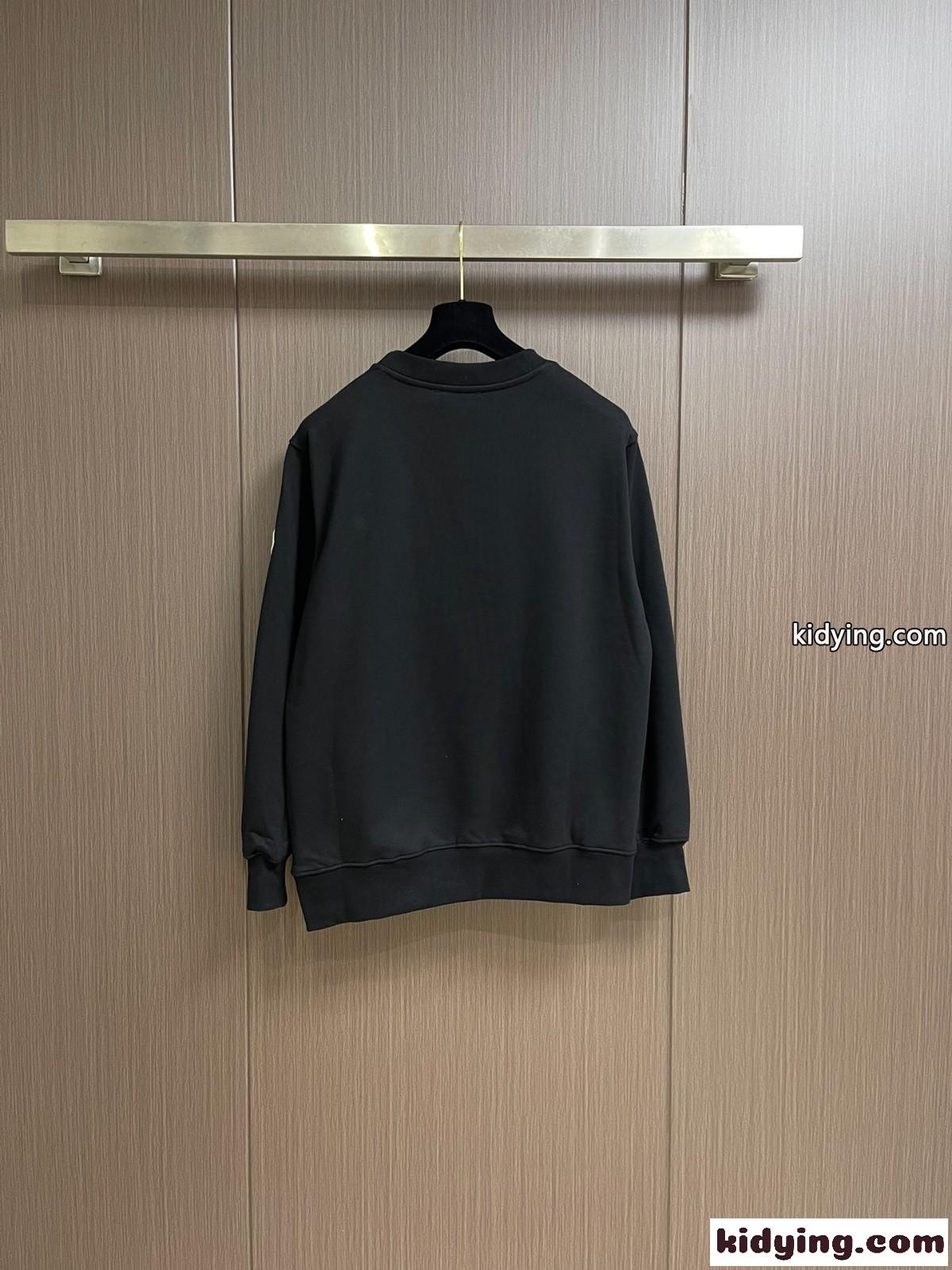 お洒落 ロゴプリント クルーネック スウェットシャツ モンクレール Tシャツ コピー ブラック-1