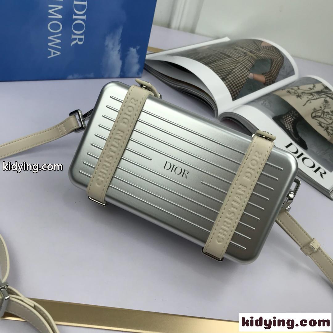 大人気 Dior & Rimowa コラボ クロスボディケース クリスチャン・ディオール バッグ コピー 目を引く クラッチバッグ-1