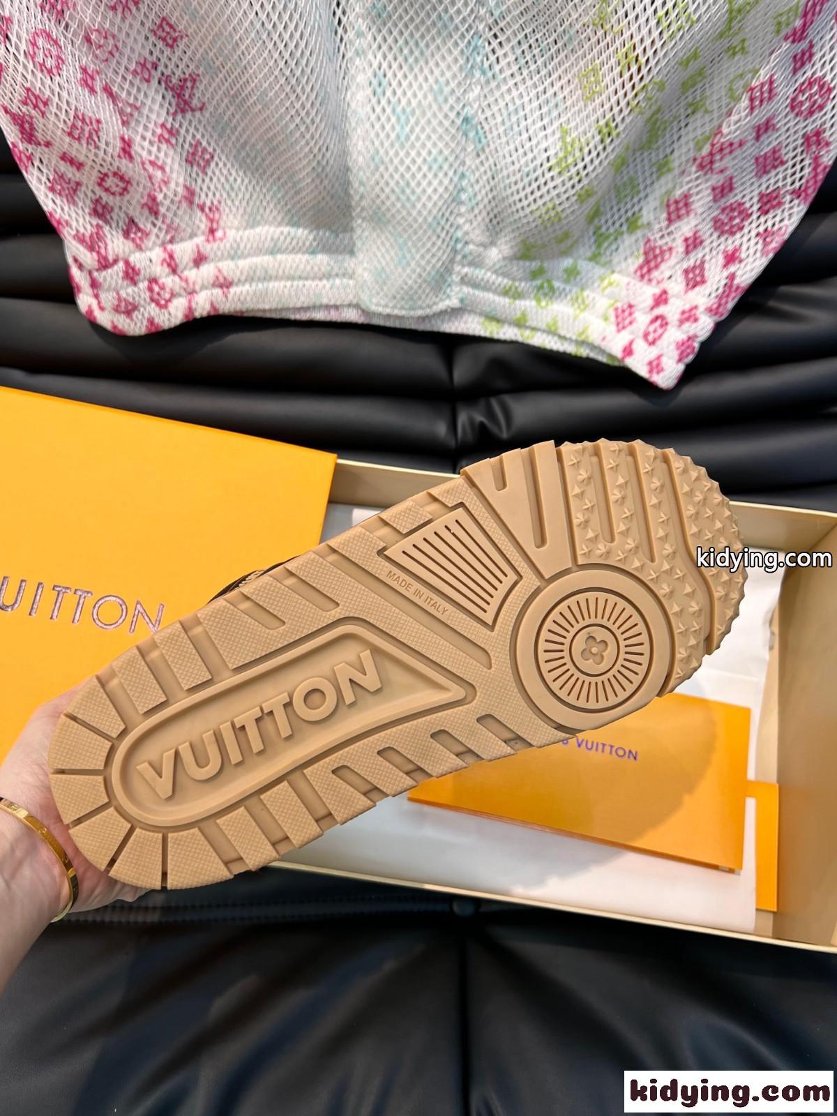 LV トレイナー マキシ・ライン スニーカー ルイヴィトン スニーカー 偽物-3