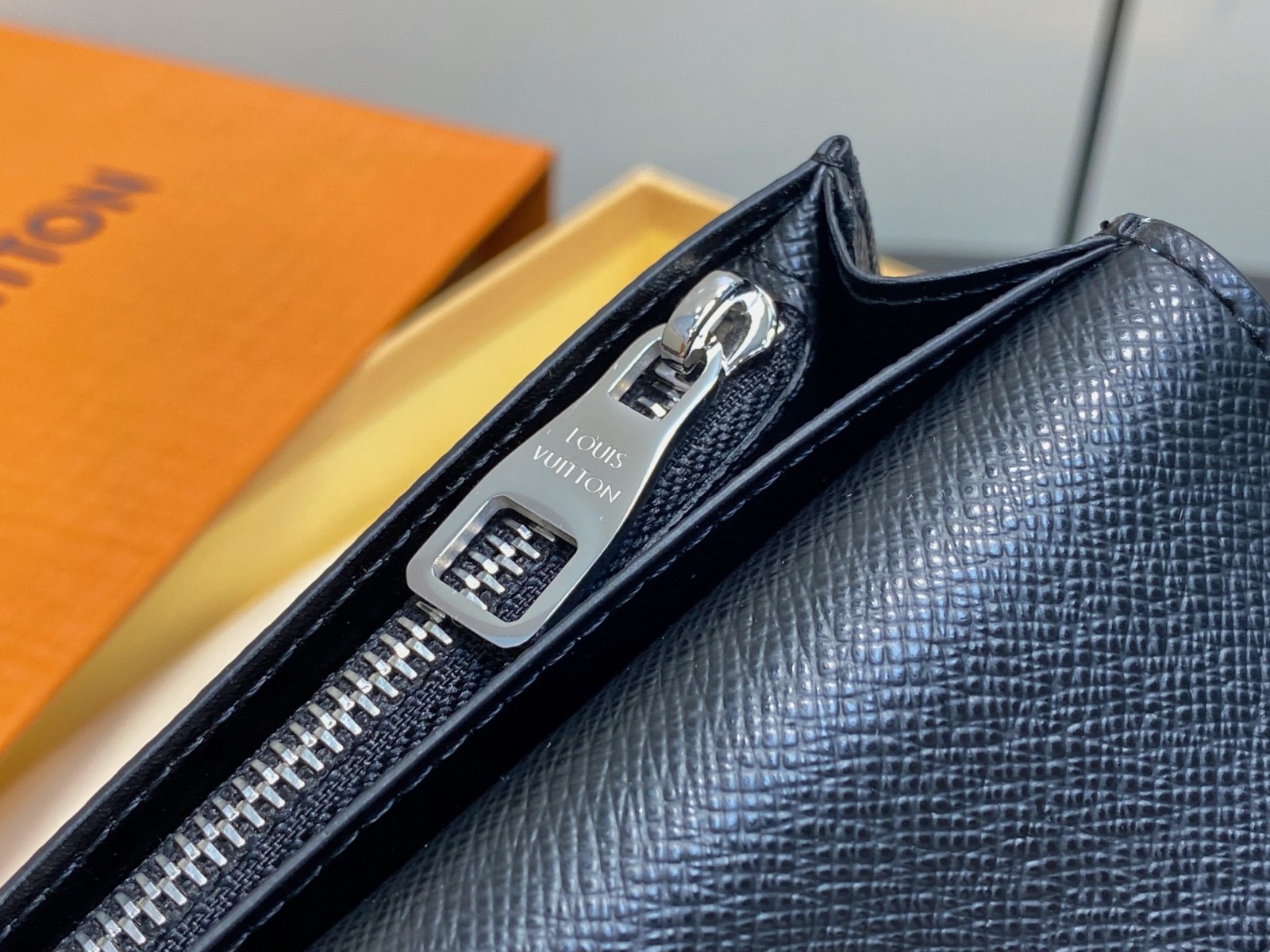 ポルトフォイユ･ブラザ ルイ・ヴィトン スーパーコピー M15156 長財布-4