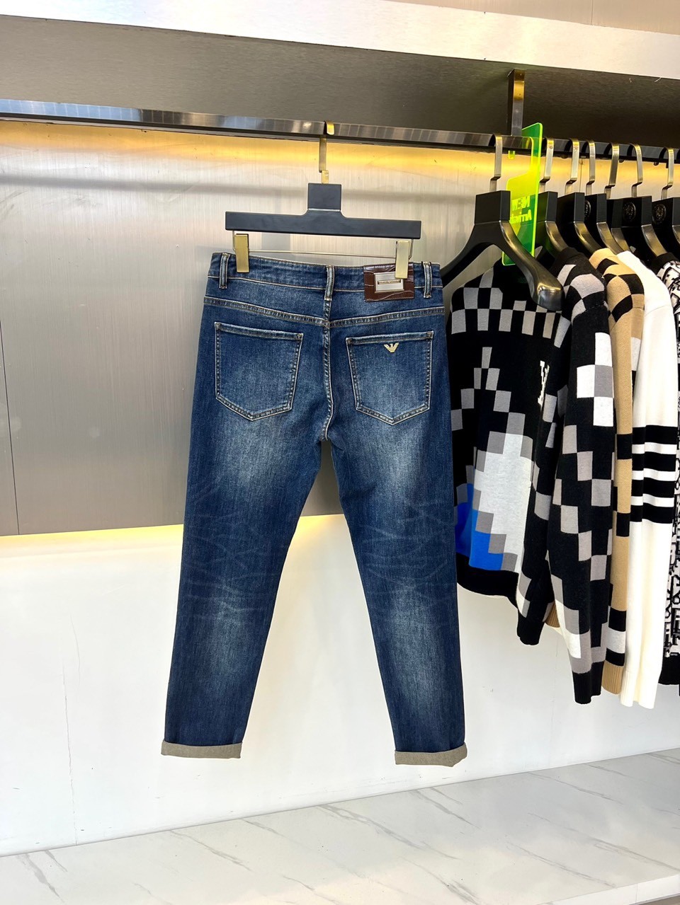 定番 合わせやすい アルマーニ ジーンズ コピー メンズ デニムパンツ-4