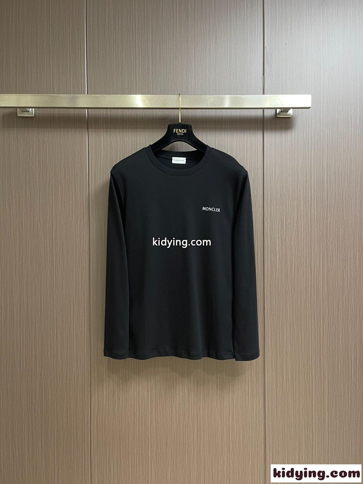 シンプル ロゴ 長袖Tシャツ モンクレール Tシャツ コピー ブラック-0