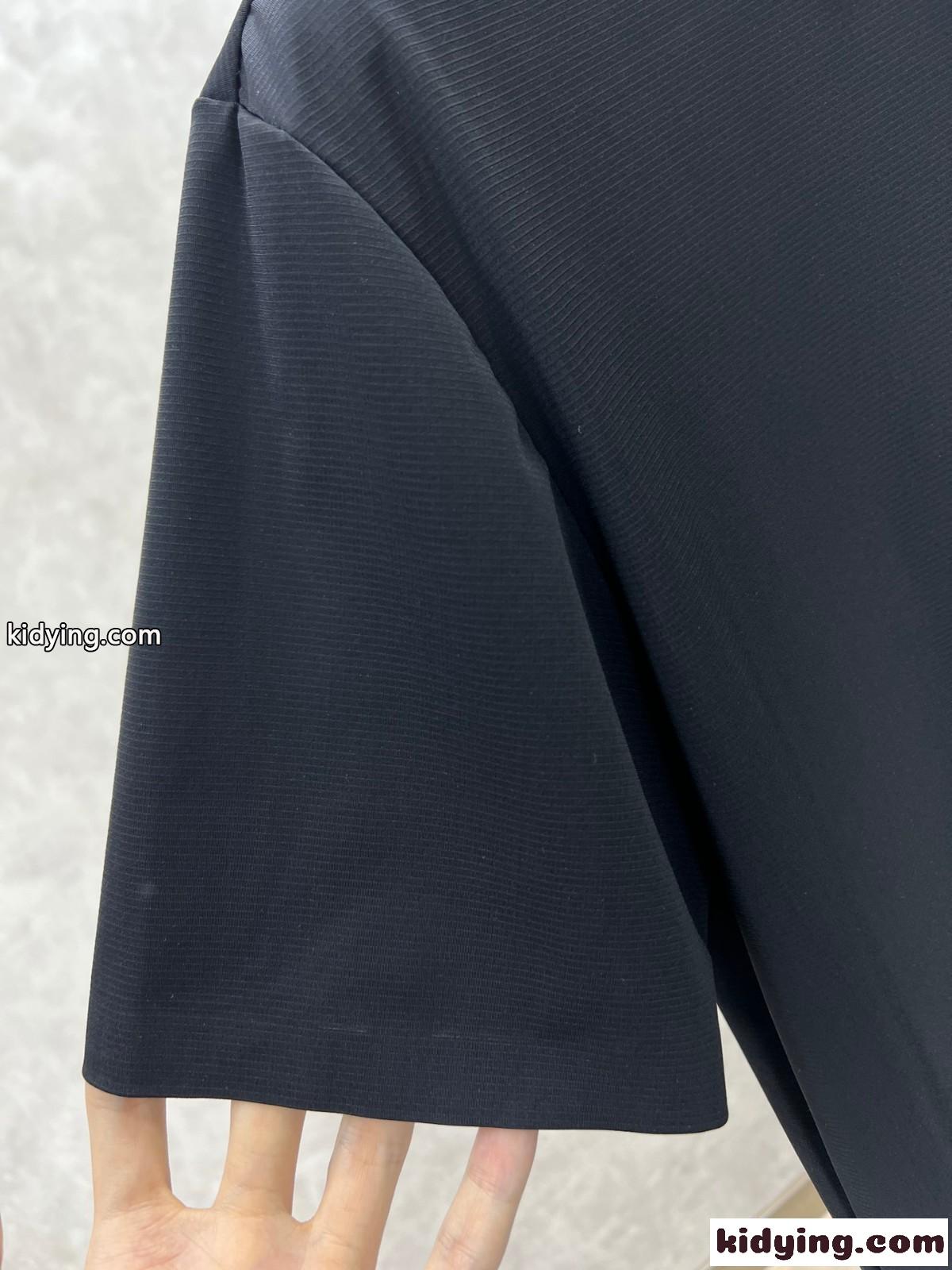 快適 カジュアル コットンピケ 半袖 ポロシャツ モンクレール Tシャツ コピー ブラック-3