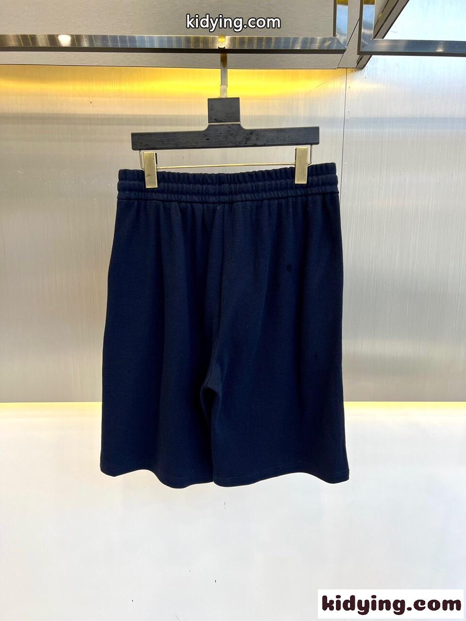 カジュアル ロゴパッチ ショートパンツ フェンディ パンツ コピー ネイビー-1