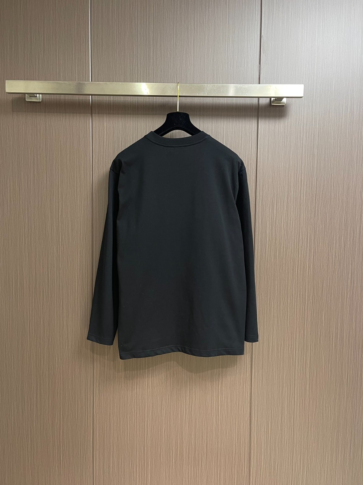 シンプル トリオンフ刺繍 長袖Tシャツ セリーヌ Tシャツ コピー 合わせやすい-2