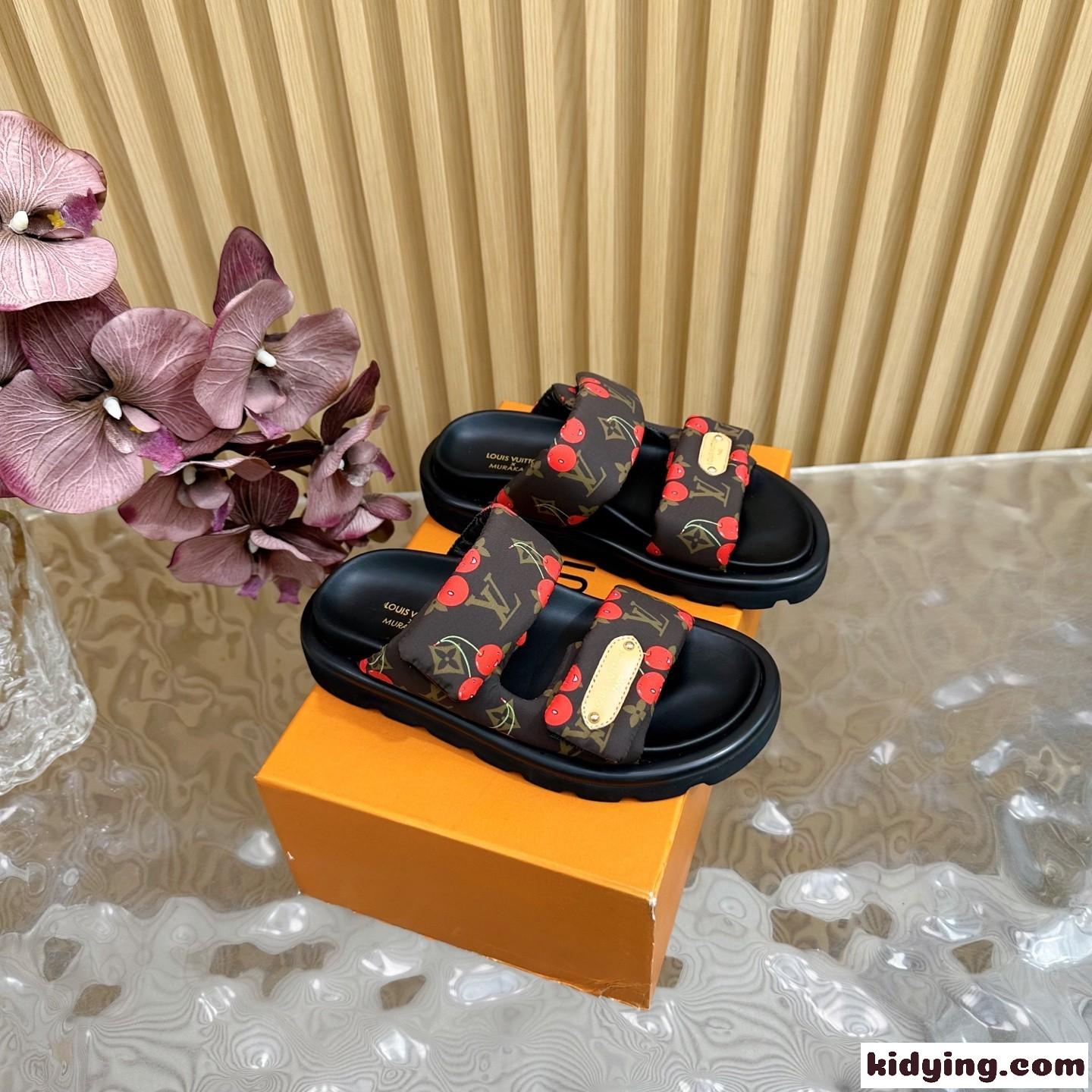 LV × TM プールピロー ミュール ルイ・ヴィトン サンダル スーパーコピー ブラウン-2
