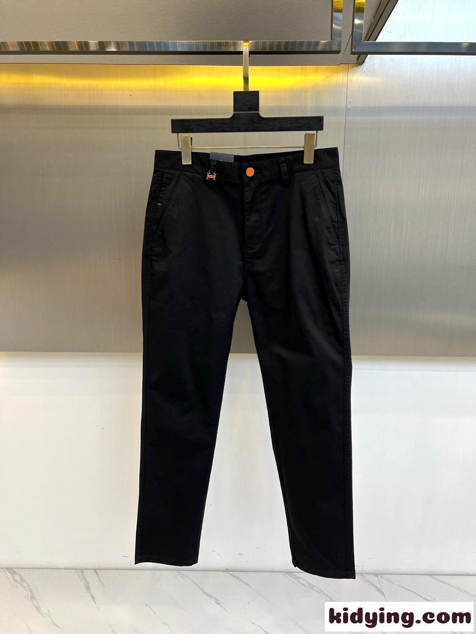 洗練された エルメス パンツ 偽物 シンプル チノパンツ ズボン ブラック-0
