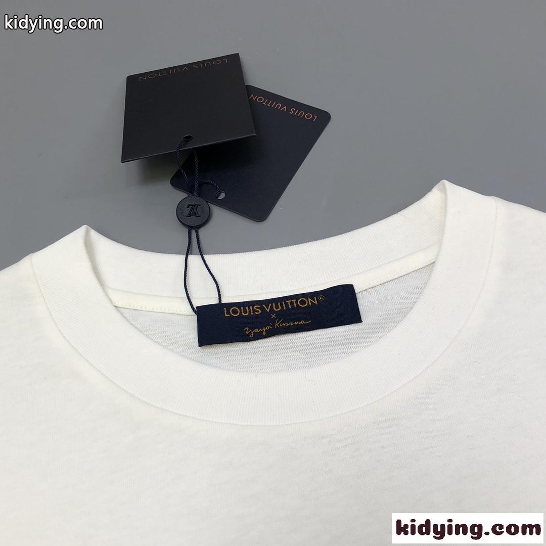 LV × YK エンブロイダードフェイスTシャツ ルイ・ヴィトン Tシャツ コピー 半袖 トップス-1