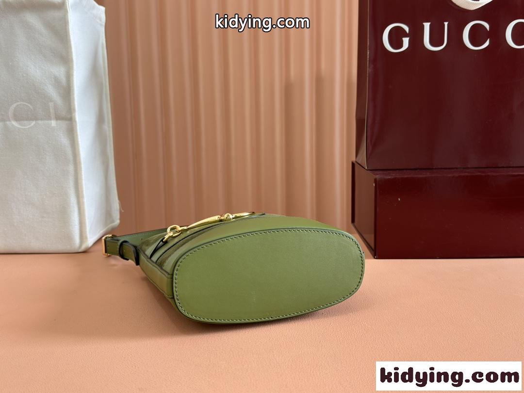GUCCI 73 スモール バケットバッグ スエード グッチ バッグ スーパーコピー 833665 グリーン-3