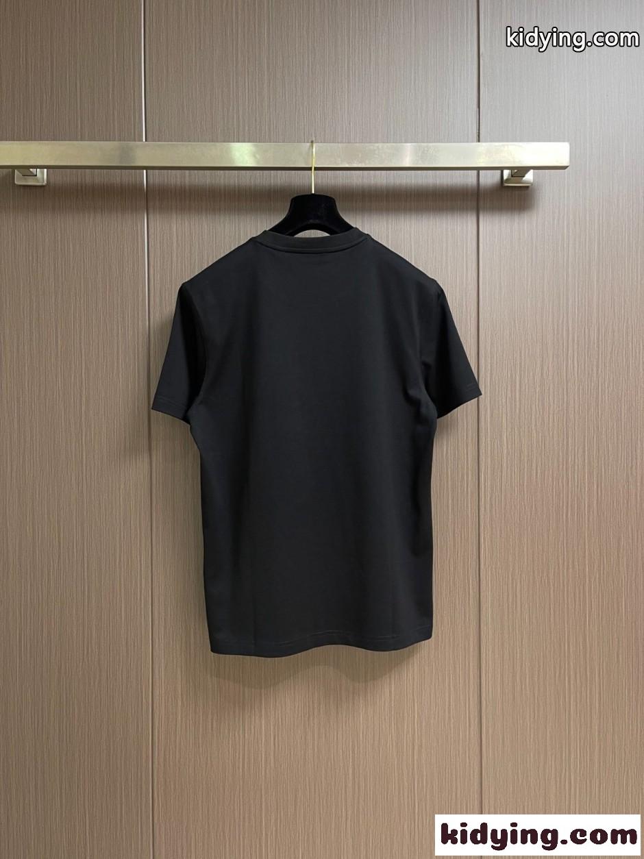 シンプル 洗練された ロゴ コットンTシャツ バーバリー Tシャツ 偽物 ブラック-2