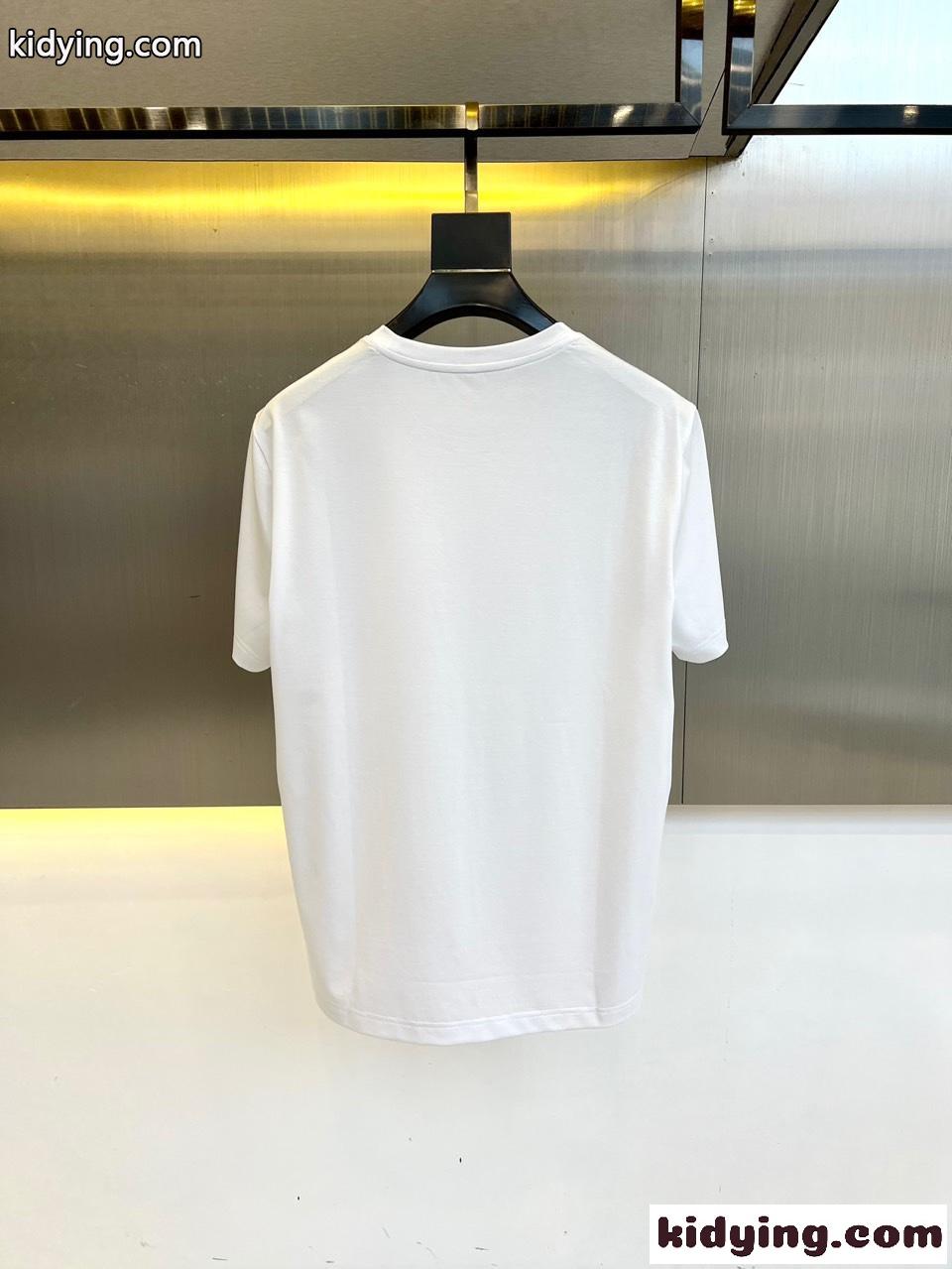 カジュアル 快適 ロゴ コットン 半袖Tシャツ モンクレール Tシャツ 偽物 ホワイト-0