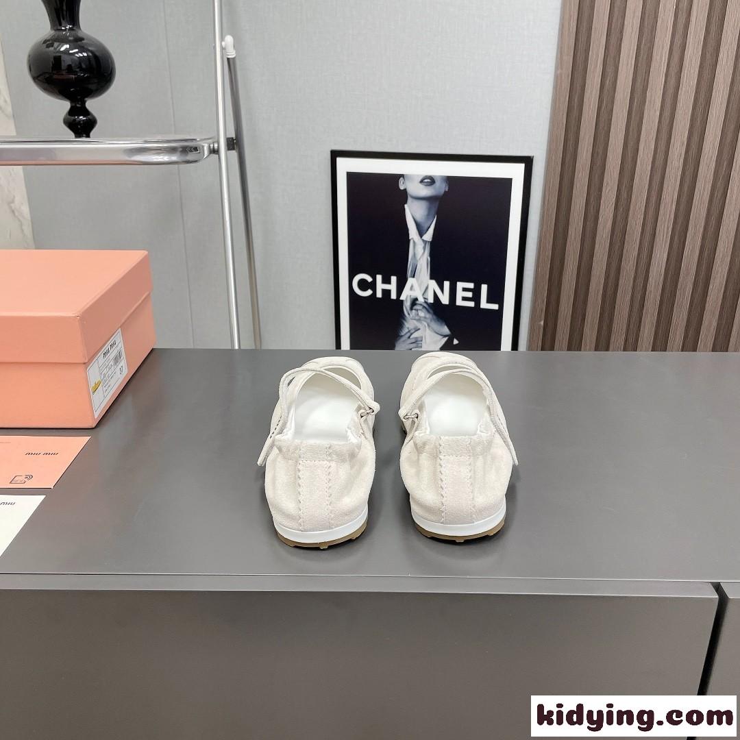 大人かわいい バレリーナ ミュウミュウ シューズ スーパーコピー バレエシューズ ベージュ-3
