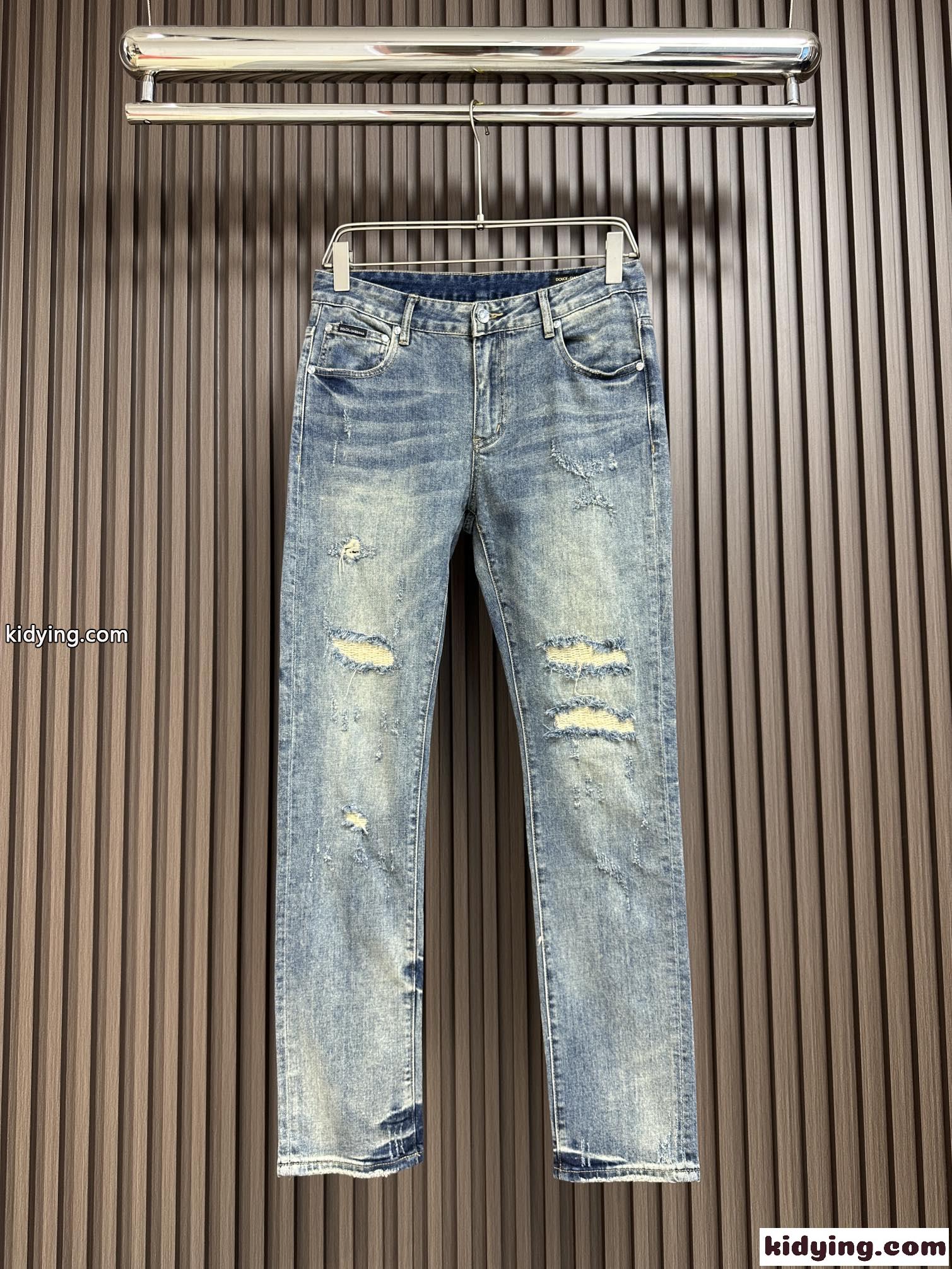 おしゃれ ダメージ加工 ドルチェ&ガッバーナ ジーンズ コピー デニムパンツ-1