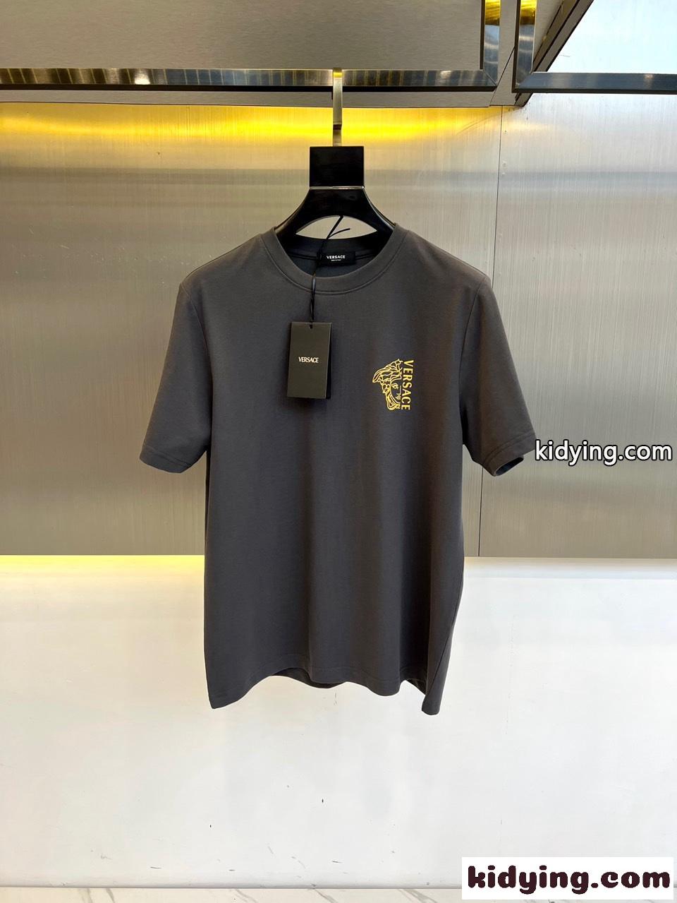 シンプル クルーネック 半袖Tシャツ ヴェルサーチェ Tシャツ コピー グレー-0