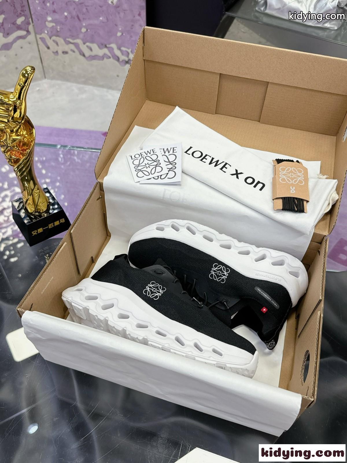 Loewe x On クラウドティルト コラボ スニーカー ロエベ スニーカー コピー ブラック-4