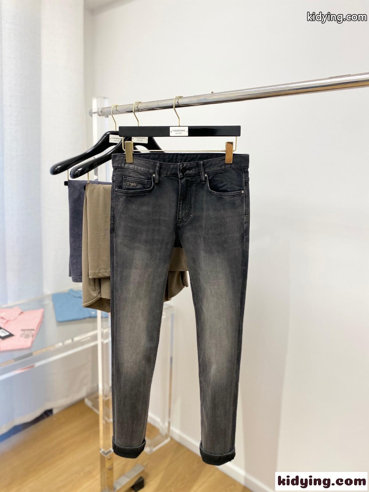 アルマーニ ジーンズ コピー メンズ おしゃれ ストレッチ ウォッシュ加工 デニムパンツ-0