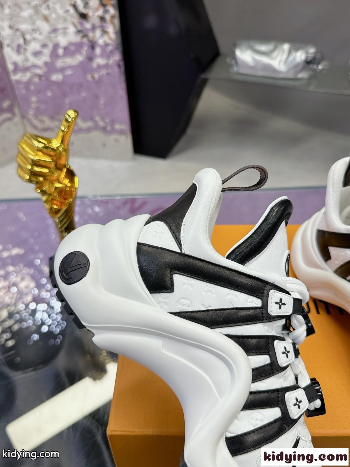 大人気 ルイ・ヴィトン スーパーコピー レディース LV アークライト･ライン スニーカー-3