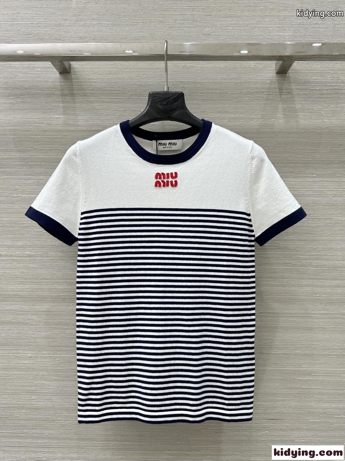 ロゴ入り ニット トップス ミュウミュウ Tシャツ コピー クルーネック-2
