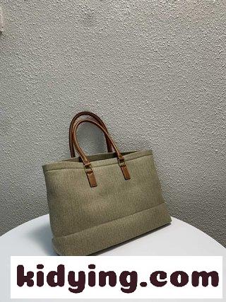 セリーヌ バッグ 茶色コピー CABAS CELINE 横柄なプリント帆布と小さな牛革手袋の肩や手に入れます-1