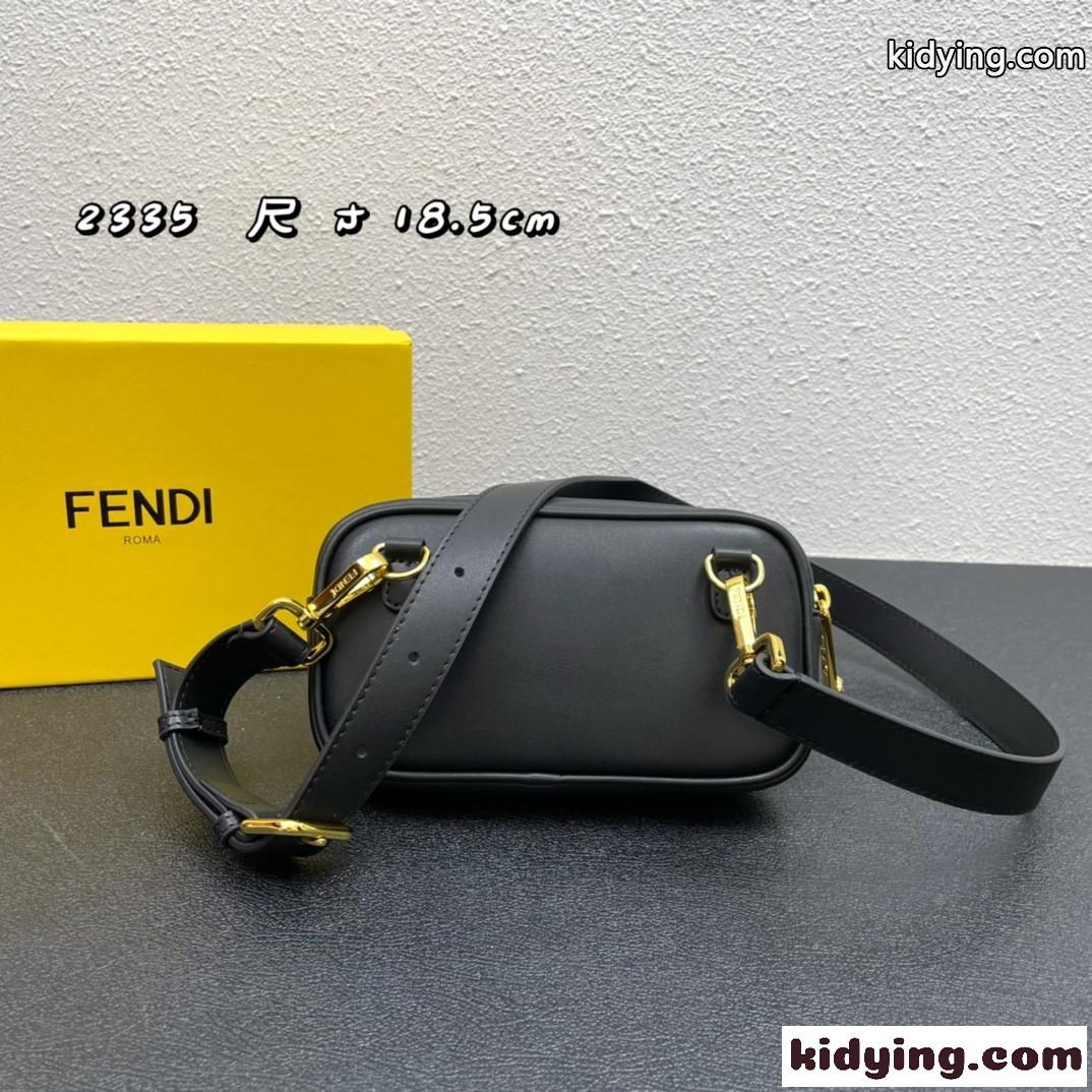 FENDI×Versace☆FENDACE フェンダーチェ ロゴ フェンディ バッグ 人気 コピー ショルダーバッグ-1