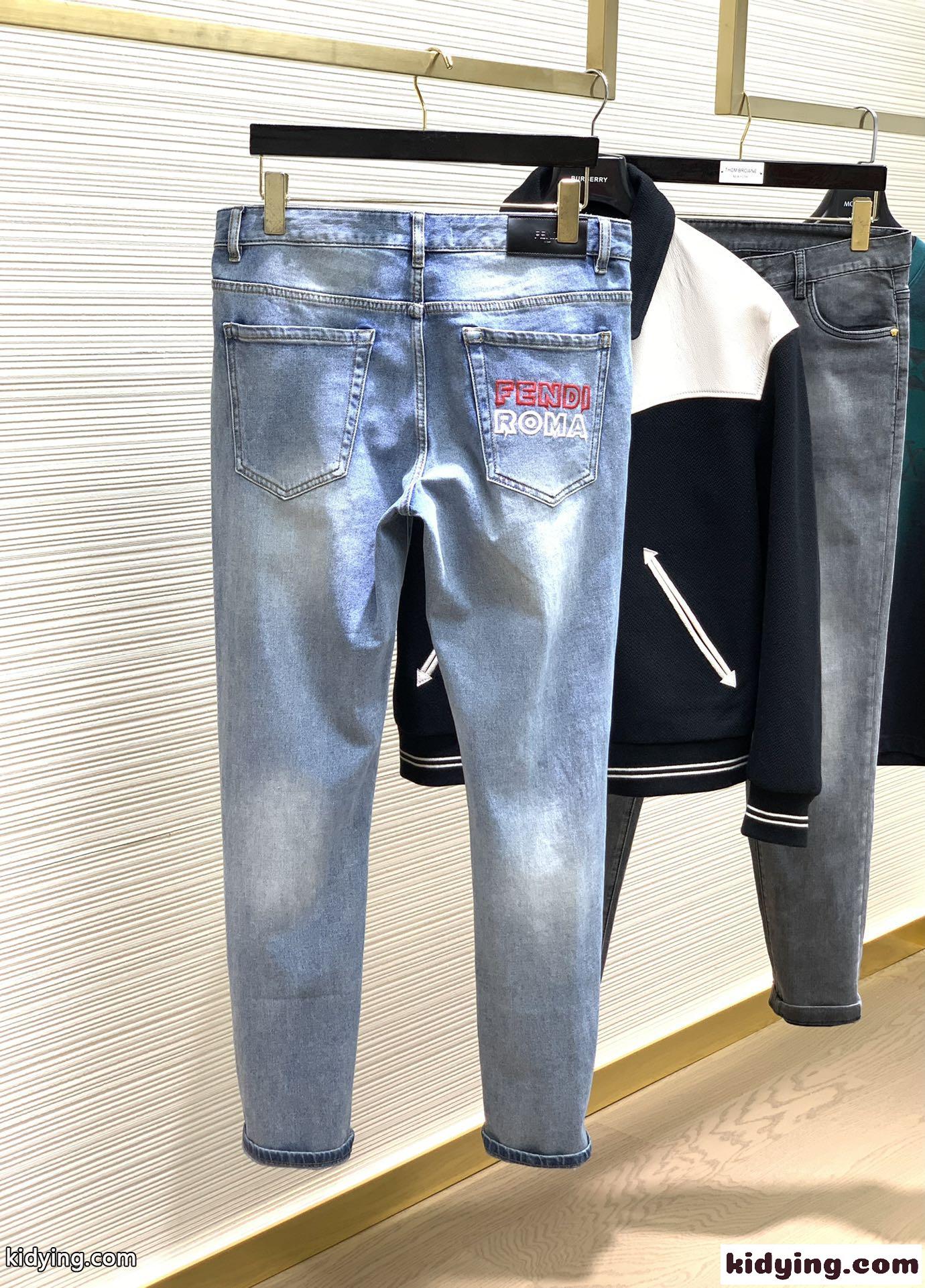 フェンディ ジーンズ コピー ダメージ加工 シンプル おしゃれ 快適 メンズ デニムパンツ-4